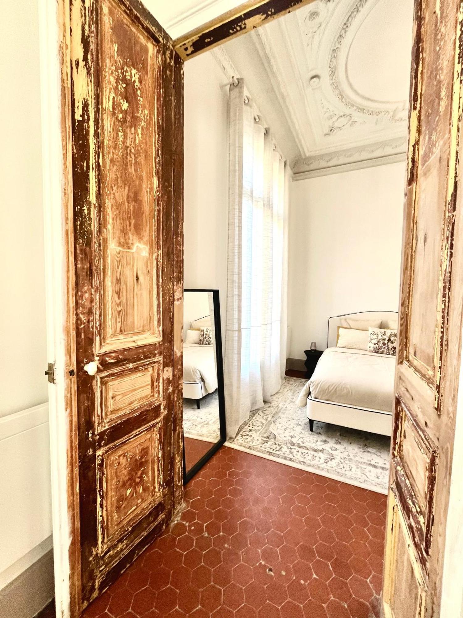 L'Echappee Setoise - Appartement Haussmannien - Localisation Exceptionnelle - Proche Canal Sete Luaran gambar